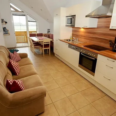 Gundolf Christine Apartmán *